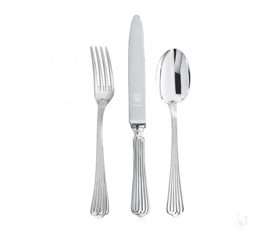 Aké sú pravidlá prestierania stola