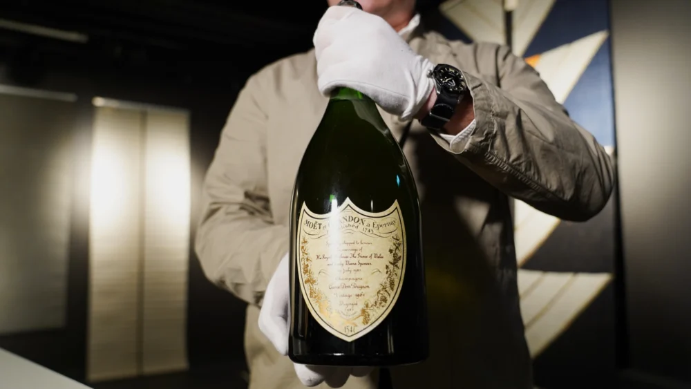 Dom Pérignon Charles & Diana 1961 – kráľovská fľaša, kultový ročník
